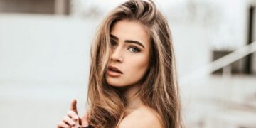 8 Tips Makeup Para Pekerja Lapangan_womanindonesia.co.id