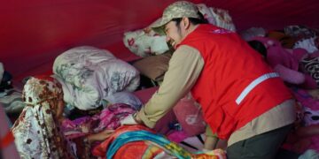 Tim Medis Layani Kesehatan Ratusan Warga Terdampak Gempa Cianjur_womanindonesia.co.id
