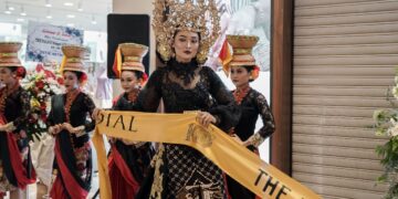 Ritel Perhiasan Nusantara CMK Resmikan Gerai ke-100_womanindonesia.co.id