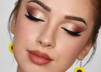 6 Trik Makeup untuk Menutupi Kerutan Wajah_womanindonesia.co.id
