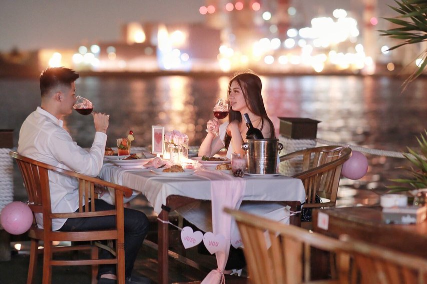 6 Tips Dinner Romantis Bersama Pasangan Agar Tidak Gagal_Womanindonesia.co.id