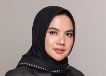 Kisah Indah Aini, Dari Buka Salon di Garasi Rumah Hingga Keliling Dunia_womanindonesia.co.id
