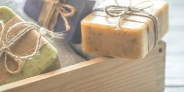 Merawat Kulit dengan Sabun Natural, Apakah Aman?_womanindonesia.co.id