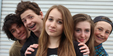 Faktor yang Mempengaruhi Perilaku Moral Anak Remaja_womanindonesia.co.id