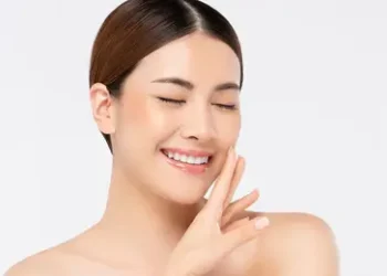 Menjaga kuit tetap glowing saat menjalankan ibadah puasa - Womanindonesia.co.id