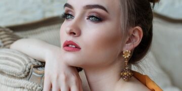 Wajah cantik berseri - Womanindonesia.co.id