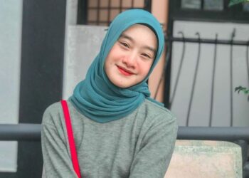 chombi penyanyi lagu Sayunk I Love You