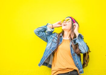 Inspirasi baju modis 2023 - Womanindonesia.co.id