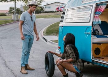 Rahasia Pria, 8 Alasan Mengapa Suka Perempuan Cerewet_womanindonesia.co.id