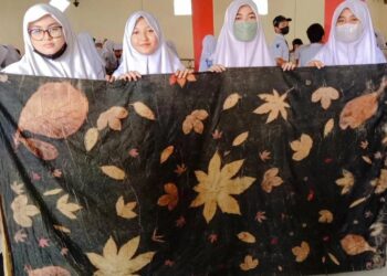 Batik ecoprint - Womanindonesia.co.id