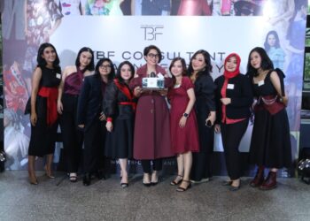 TBF Consultant Hadirkan Selebrasi dengan 60 Koleksi Busana_womanindonesia.co.id