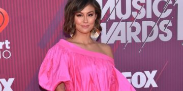 Agnez Mo Pernah Diajak Gabung Illuminating_womanindonesia.co.id