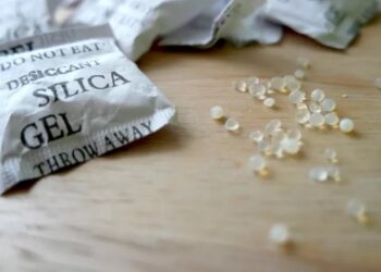 Silica Gel Bisa Dimakan atau Tidak? Ini 5 Manfaatnya 24 Silica Gel - Womanindonesia.co.id