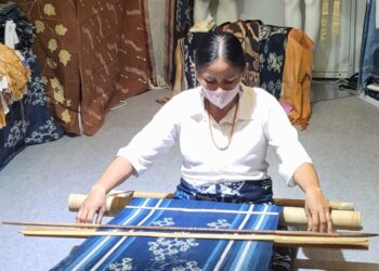 15 Jenis Tenun Indonesia: Keindahan Seni Tenun Nusantara_womanidonesia.co.id