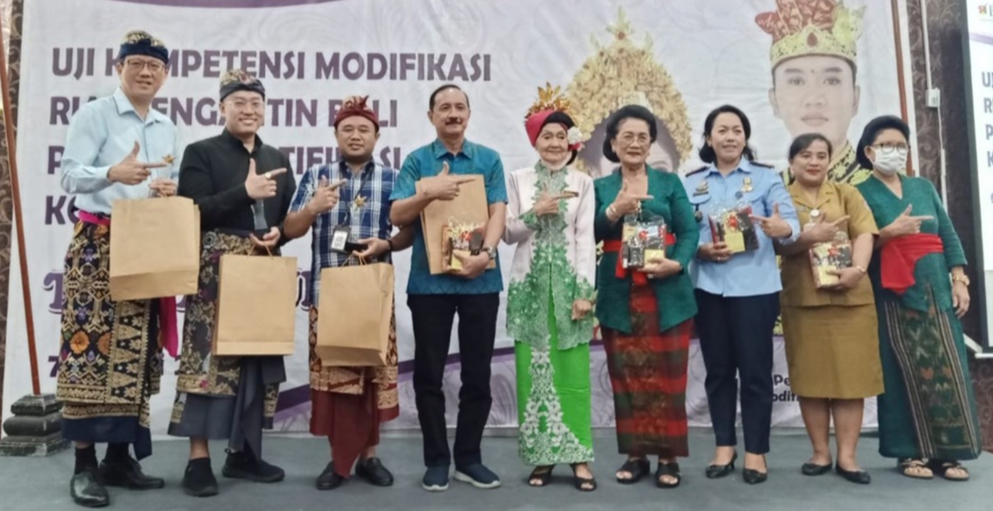 Platform DEI, Solusi Digital untuk Revolusi Industri Tata Rias_Womanindonesia.co.id
