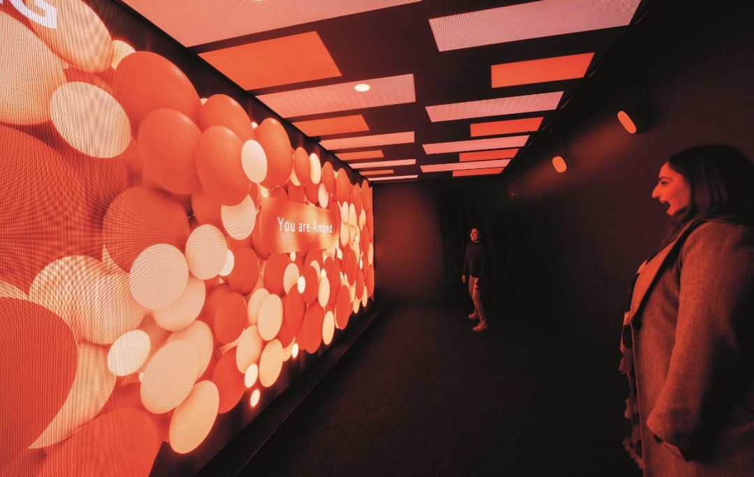Kulkas LG InstaView Hadirkan Konsep "Moodup" Pada Ajang Vivid Sydney 2023 di Australia 2 Kulkas LG Instaview Hadirkan Konsep "Moodup" Pada Ajang Vivid Sydney 2023 di Australia_Womanindonesia.co.id