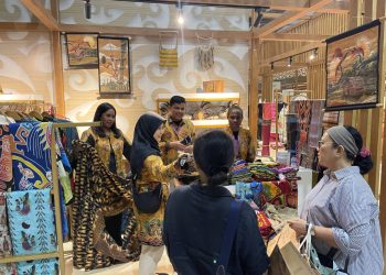 Karya Kreatif Indonesia 2023: Menggelorakan UMKM dengan Inovasi dan Kolaborasi! 29 Karya Kreatif Indonesia 2023: Menggelorakan UMKM dengan Inovasi dan Kolaborasi!_Womanindonesia.co.id