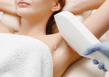 Cara Mencerahkan Ketiak Gelap dengan Perawatan Hanya 15 Menit_Womanindonesia.co.id