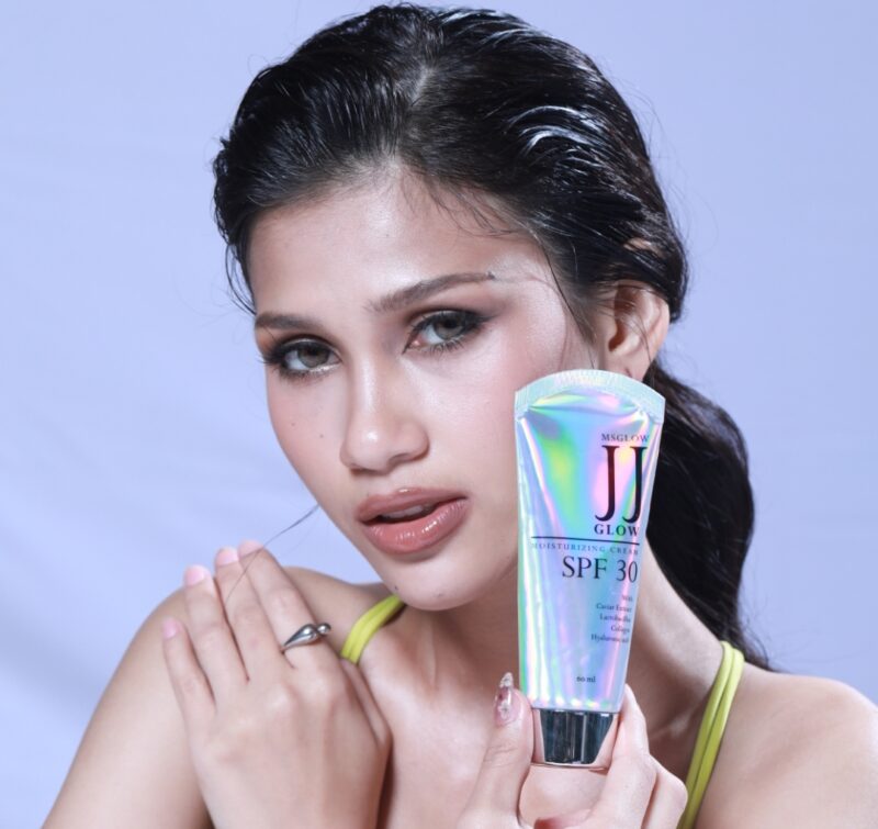 MS Glow Berinovasi dengan Relaunch Produk JJ Glow 2 MS Glow Berinovasi dengan Relaunch Produk JJ Glow_Womanindonesia.co.id