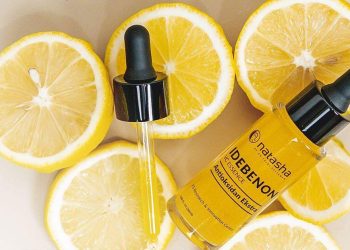 Natasha Idebenon VC Essence Serum Anti-Aging Solusi Kulit Awet Muda!_womanindonesia.co.id