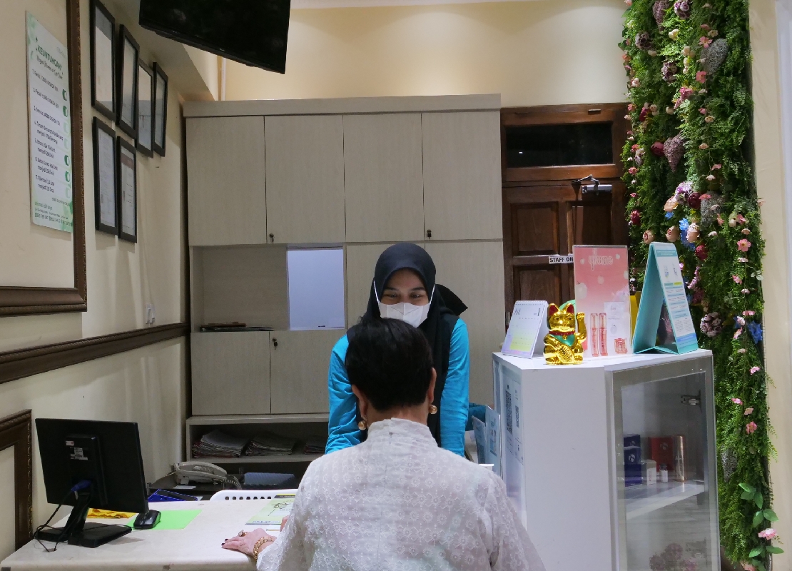 Cara Mencerahkan Ketiak Gelap dengan Perawatan Hanya 15 Menit 2 Cara Mencerahkan Ketiak Gelap dengan Perawatan Hanya 15 Menit_Womanindonesia.co.id
