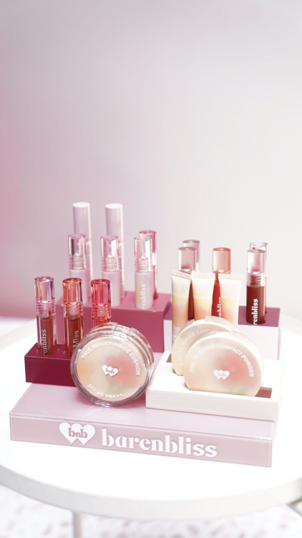 Born 2 Shine: barenbliss Rayakan Ulang Tahun Kedua dengan Semangat K-Beauty 2 Born 2 Shine: barenbliss Rayakan Ulang Tahun Kedua dengan Semangat K-Beauty_Womanindonesia.co.id