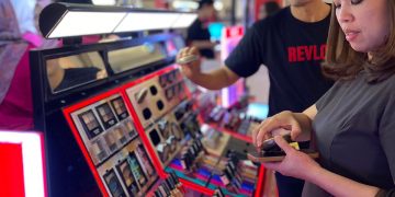 Revlon Indonesia Hadirkan Inovasi Hair to Nail_womanindonesia.co.id