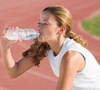 Pentingnya Mineral Saat Lari Maraton di Bawah Terik Matahari_Womanindonesia.co.id