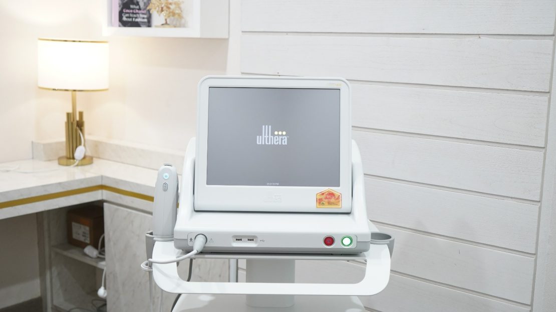Ultherapy: Treatment Pengencangan Kulit Tanpa Bedah yang Direkomendasikan oleh Dokter Estetika 2 Ultherapy: Treatment Pengencangan Kulit Tanpa Bedah yang Direkomendasikan oleh Dokter Estetika_Womanindonesia.co.id