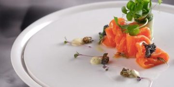 Varuna: Pengalaman Perpaduan Cita Rasa dan Fantasi Di Bali_Womanindonesia.co.id