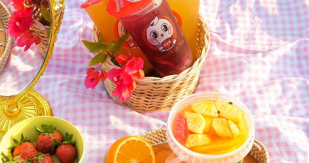 Menyelami Dunia Teh Buah dan Teh Susu dalam Ember Bersama WEDRINK_Womanindonesia.co.id