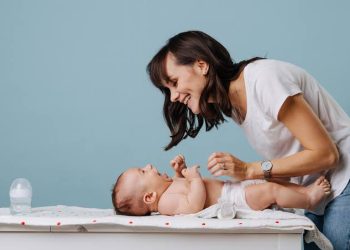 Kiat Meningkatkan Kesehatan Bayi Baru Lahir dengan Pengetahuan dan Inovasi Teknologi_Womanindonesia.co.id