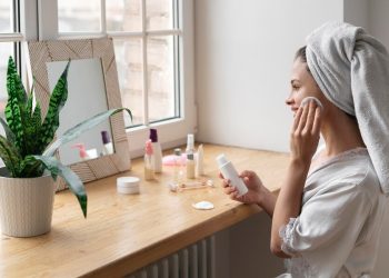 Resolusi Tahun Baru 2024 Menjadi Versi Terbaik dengan Produk Lokal_Womanindonesia.co.id