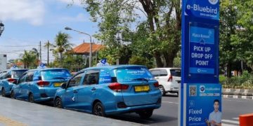 Mewaspadai Taksi Biru Palsu di Bali: Tips untuk Menemukan Taksi yang Aman dan Nyaman_Womanindonesia.co.id