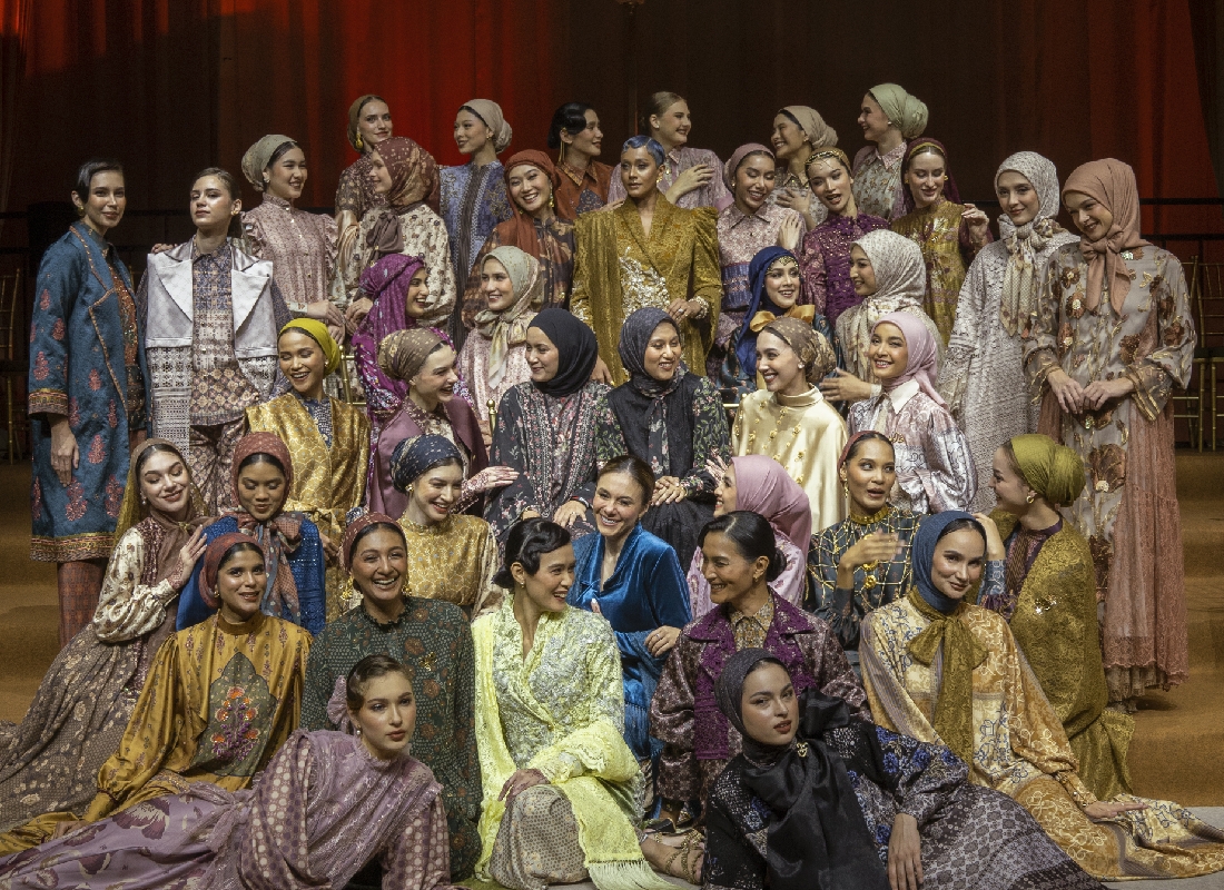 Heaven Lights Ghiza: Perpaduan Budaya Timur dan Barat yang Memukau 2 Heaven Lights Ghiza: Perpaduan Budaya Timur dan Barat yang Memukau Womanindonesia.co.id