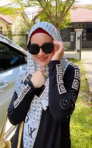 Raja Dewi Kurnia Berbagi Tips Awet Muda di Usia 40 Tahun 2 Ibu Rumah Tangga yang Tetap Awet Mudadi Usia 40 tahun, Raja Dewi Kurnia, ST Bagikan Tipsnya_Womanindonesia.co.id