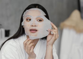 Essential Sheet Mask Cara Mudah_womanindonesia.co.id