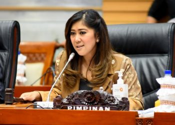 Meutya Hafid Buktikan Menjadi Ibu Bukanlah Penghalang Karier_Womanindonesia.co.id