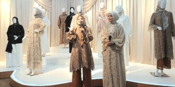 High Fashion Modest Ala HOUSE OF AZ_Womanindonesia.co.id