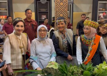 Rumah Pertiwi Sambut IKN di KriyaNusa 2024 dengan Menghadirkan Tenun Ulap Doyo