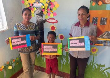 Kolaborasi Stroberi Accessories dan NYATA Foundation untuk Mendukung Pendidikan di Pedalaman Indonesia_Womanindonesia.co.id