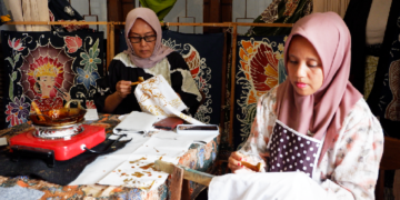 Attack Batik & Delicate Care: Inovasi Canggih dari Jepang untuk Merawat Batik Khas Indonesia_Womanindonesia.co.id