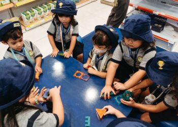 Revolusi Baru Pengalaman Belanja Menyenangkan Nutrilon Royal Flagship Store Di Raja Susu