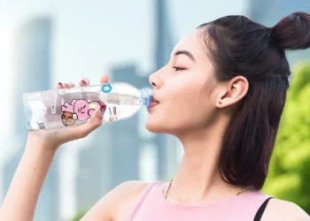 Kolaborasi MMI x Alfa Group Hadirkan Air Minum pH Tinggi dengan Karakter BT21 WOMANINDONESIA.CO.ID