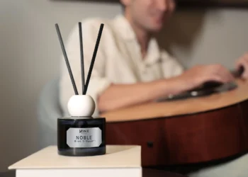 Sambut Ramadan dengan Nuansa Aroma HINT Noble Maison Reed Diffuser_Womanindonesia.co.id