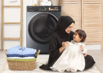 Tampil Trendy di Hari Raya, Pakai Baju Lama Tetap Bisa Terlihat Baru!_Womanindonesia.co.id