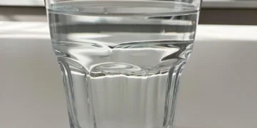 Cara Jaga Ginjal Tetap Prima dengan Air Murni Bebas Kontaminan