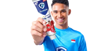 Formula Gandeng Marselino Ferdinan, Hadirkan Sikat Gigi 7 Derajat Khas Indonesia_Womanindonesia.co.id