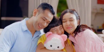 Azarine Kids Rilis Video Menyentuh: Reminder Kalau Cinta Orang Tua Itu Nggak Pernah Gagal!_womaninfo77