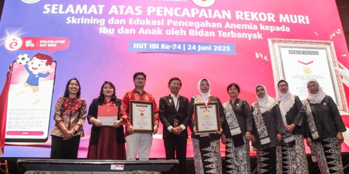 Rayakan HUT ke-74 Tahun, IBI (Ikatan Bidan Indonesia) didukung eNutri Pecahkan Rekor MURI